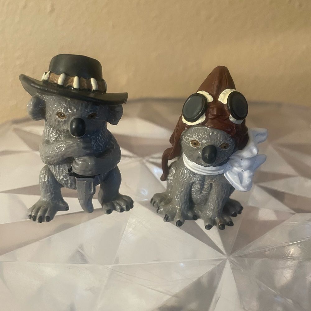 Rare Qantas Australian Koala Collectible 1980’s Schleich Figures x 2
